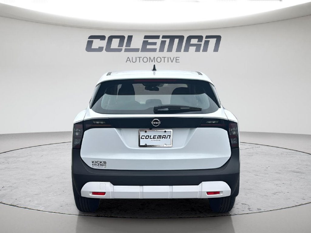 2027 Nissan Kicks S