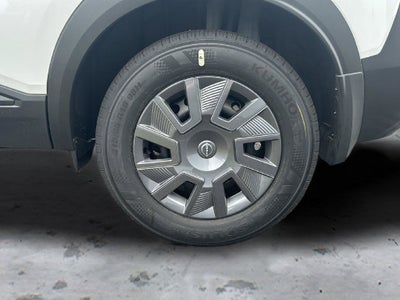 2027 Nissan Kicks S