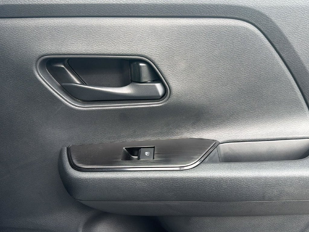 2027 Nissan Kicks S