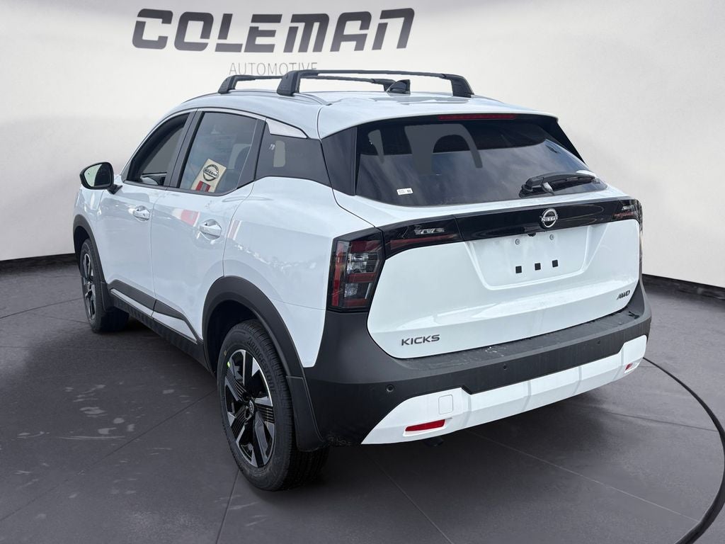 2026 Nissan Kicks SV