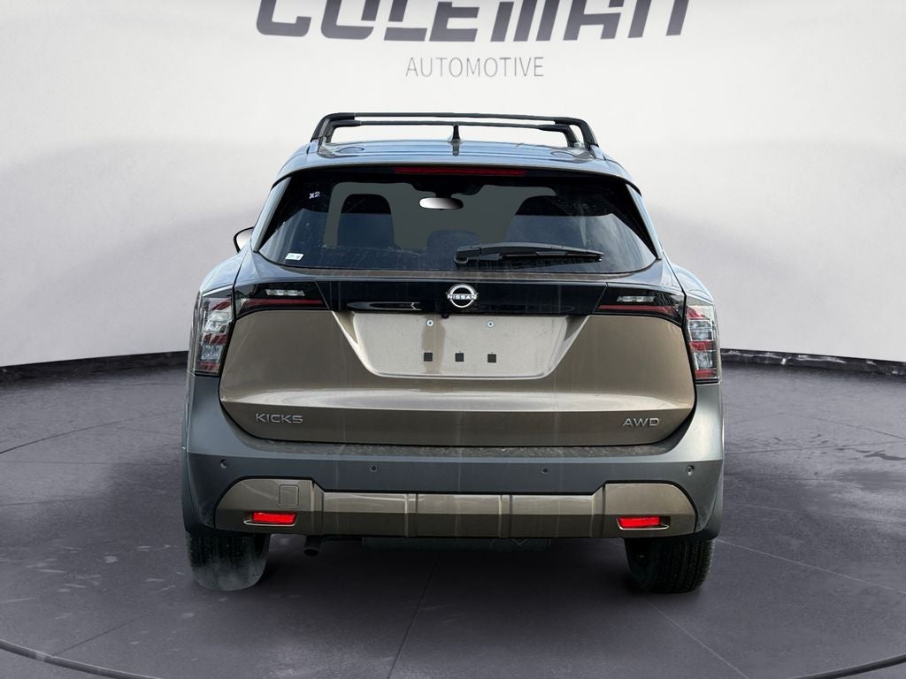 2026 Nissan Kicks SV