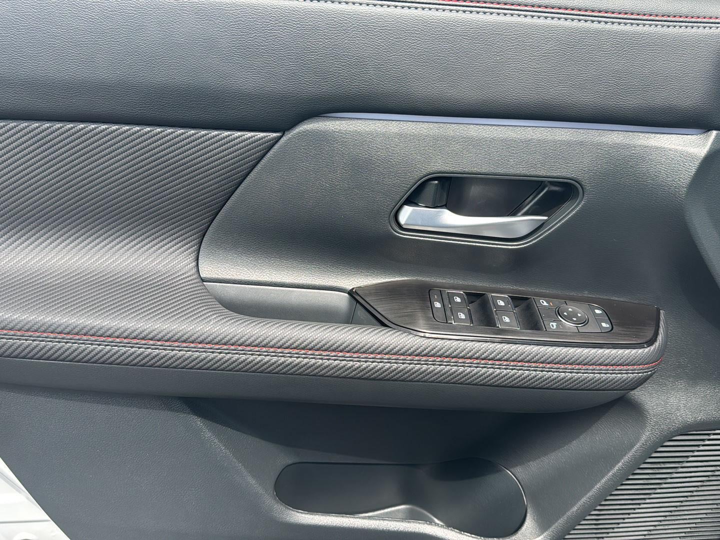 2026 Nissan KICKS SR AWD - Photo 12