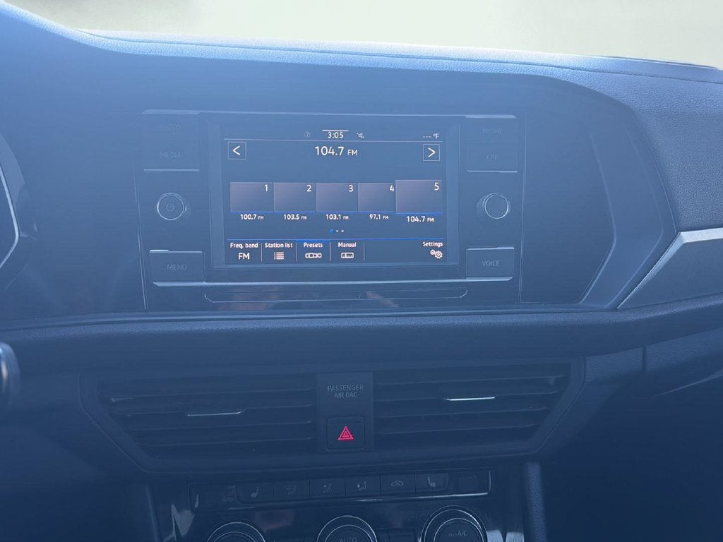 2022 Volkswagen Jetta 1.5T SE