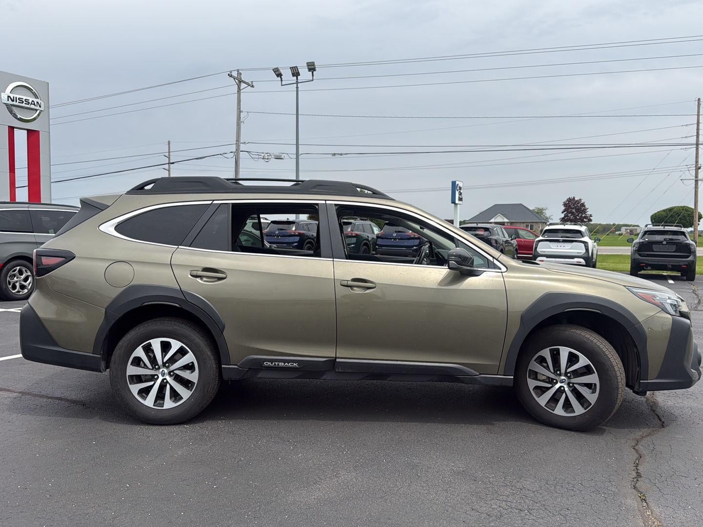 2025 Subaru Outback Premium