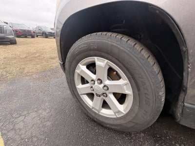 2008 Saturn Outlook XE