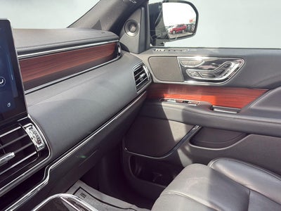 2022 Lincoln Navigator Reserve