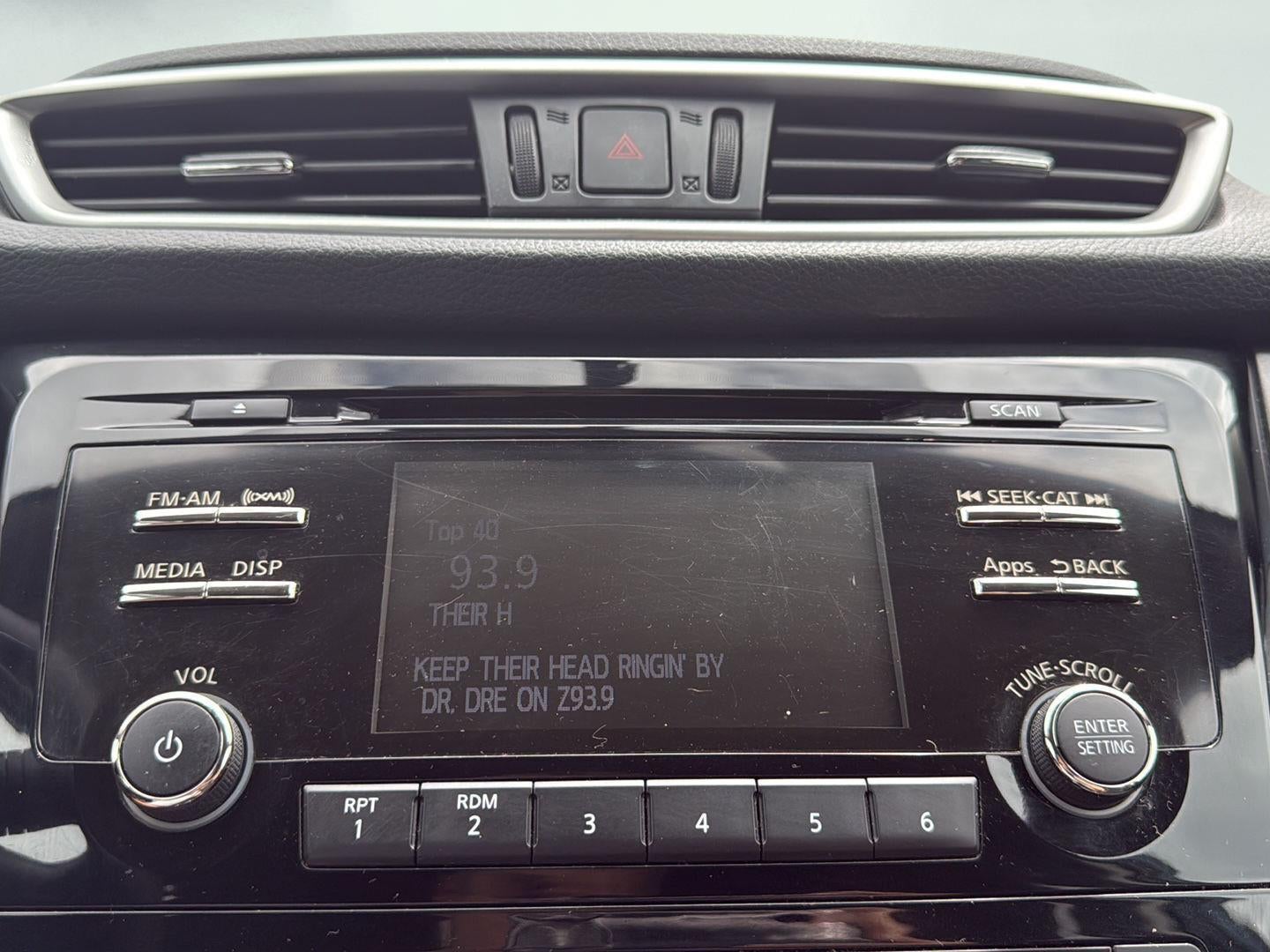 2015 Nissan Rogue SV