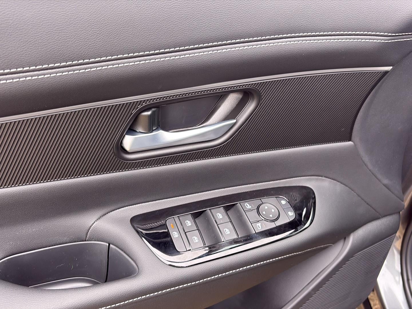 2026 Nissan Murano SV