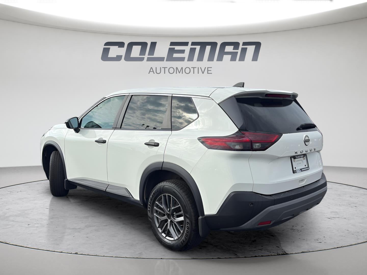2022 Nissan Rogue S