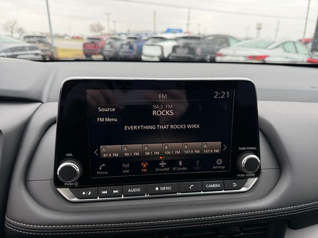 2026 Nissan Rogue SV