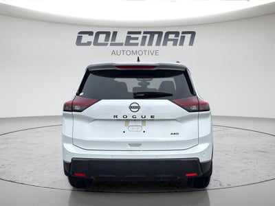 2026 Nissan Rogue Dark Armor™