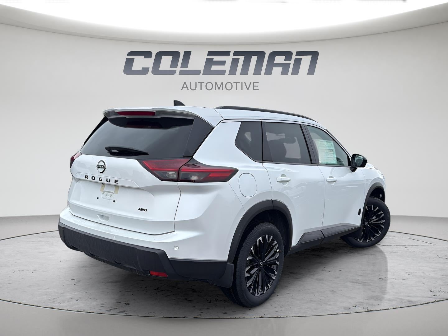 2026 Nissan Rogue Dark Armor™