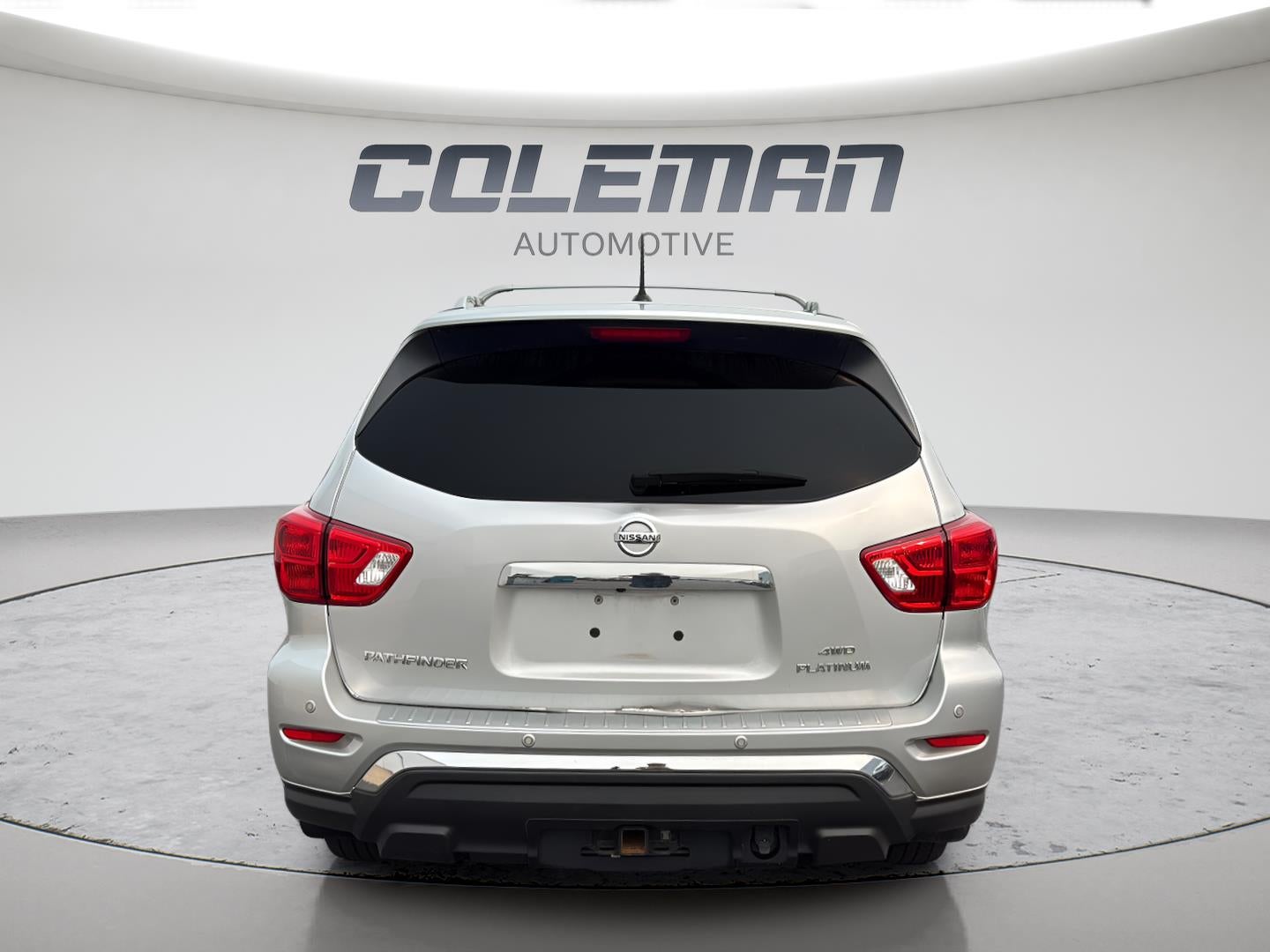 2017 Nissan Pathfinder Platinum