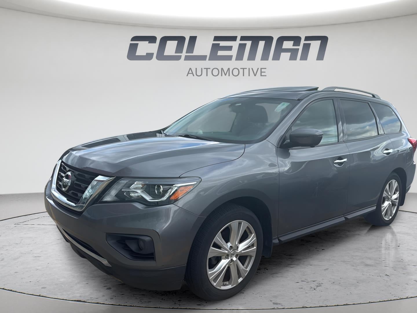 2018 Nissan Pathfinder SL