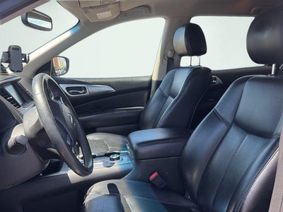 2018 Nissan Pathfinder SL