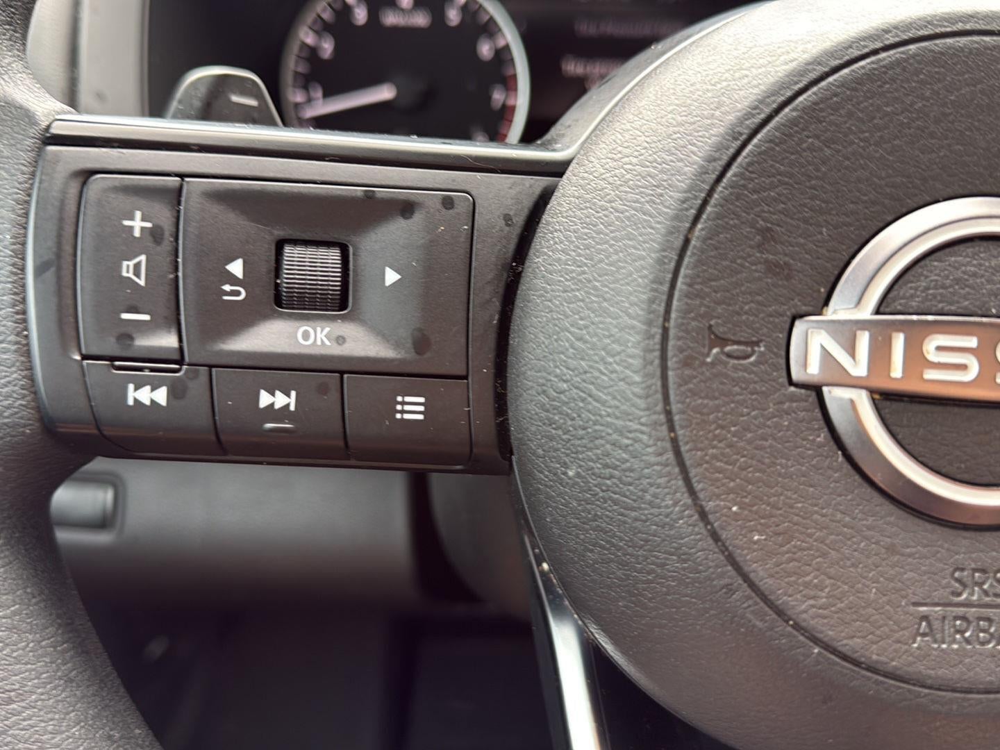 2025 Nissan Pathfinder S