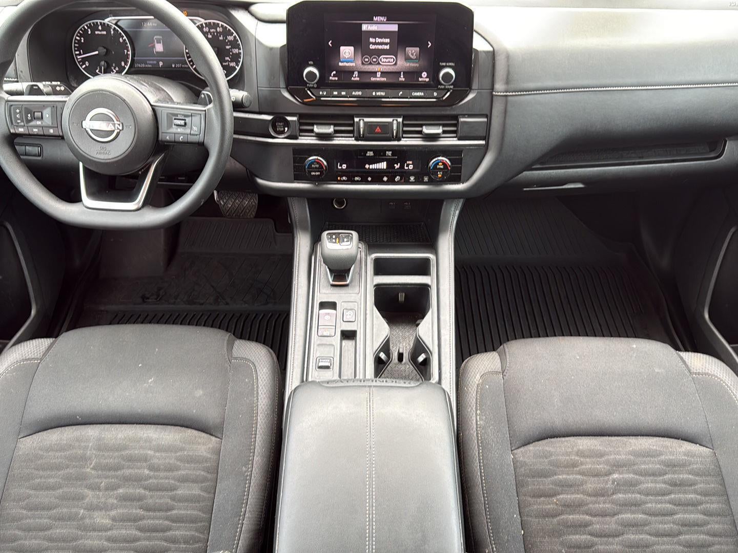 2025 Nissan Pathfinder S