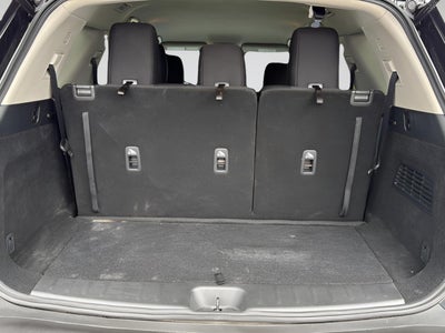 2025 Nissan Pathfinder S