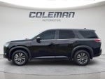 2025 Nissan Pathfinder S