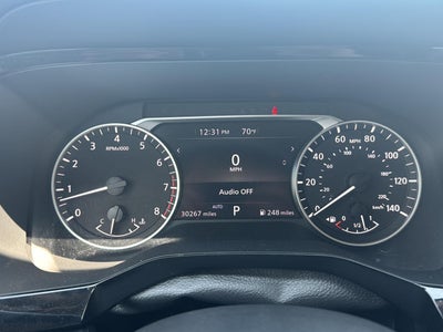 2025 Nissan Pathfinder SV