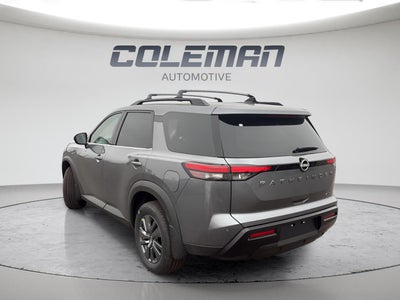 2026 Nissan Pathfinder SV