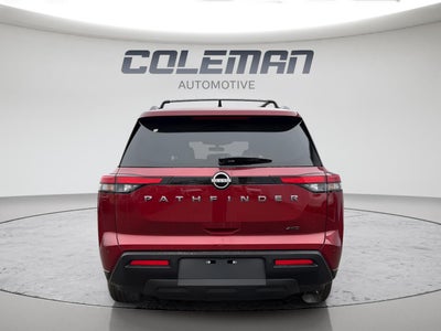 2026 Nissan Pathfinder SV