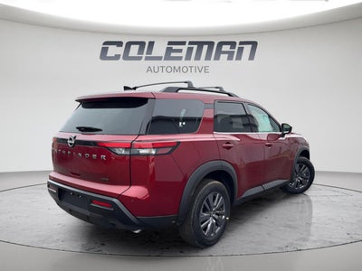 2026 Nissan Pathfinder SV