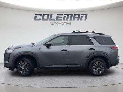 2026 Nissan Pathfinder SV