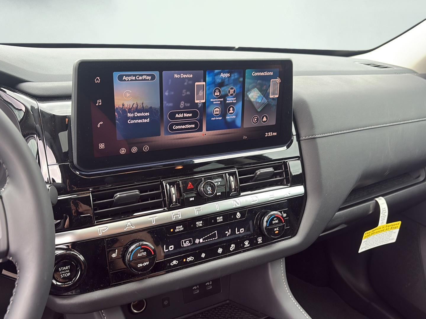 2026 Nissan Pathfinder SV