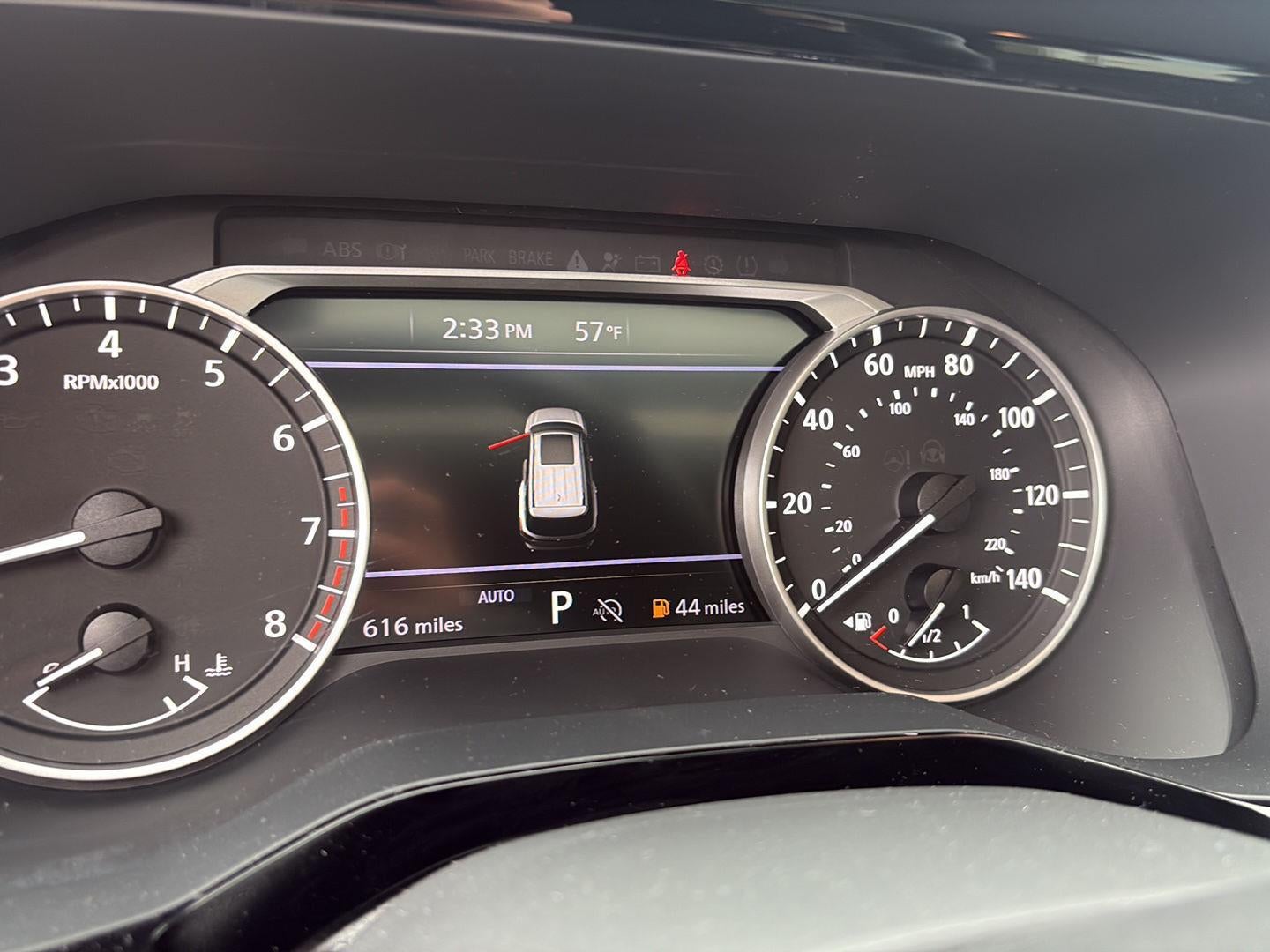 2026 Nissan Pathfinder SV