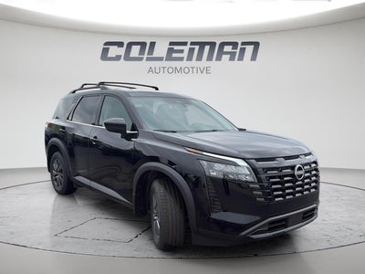 2026 Nissan Pathfinder SV