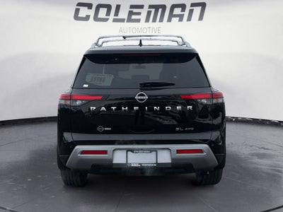 2025 Nissan Pathfinder SL