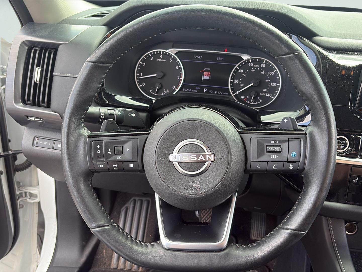 2022 Nissan Pathfinder SL