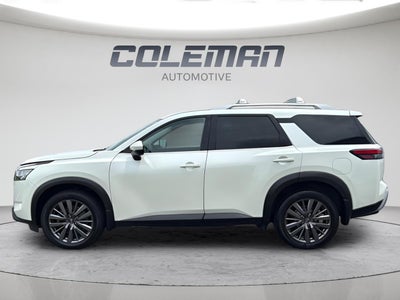 2023 Nissan Pathfinder SL