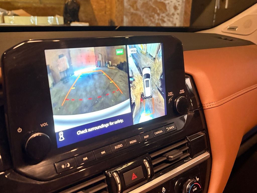 2024 Nissan Pathfinder Platinum