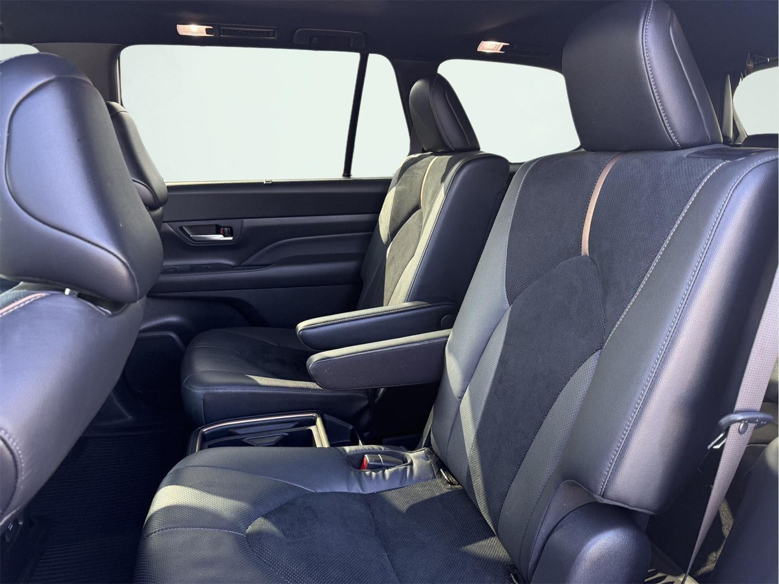 2024 Toyota Grand Highlander Hybrid MAX Platinum