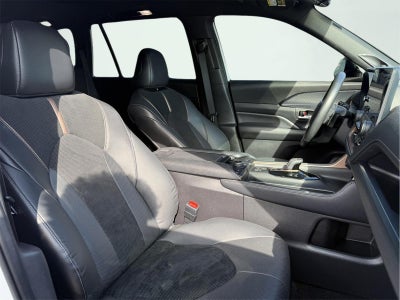 2024 Toyota Grand Highlander Hybrid MAX Platinum