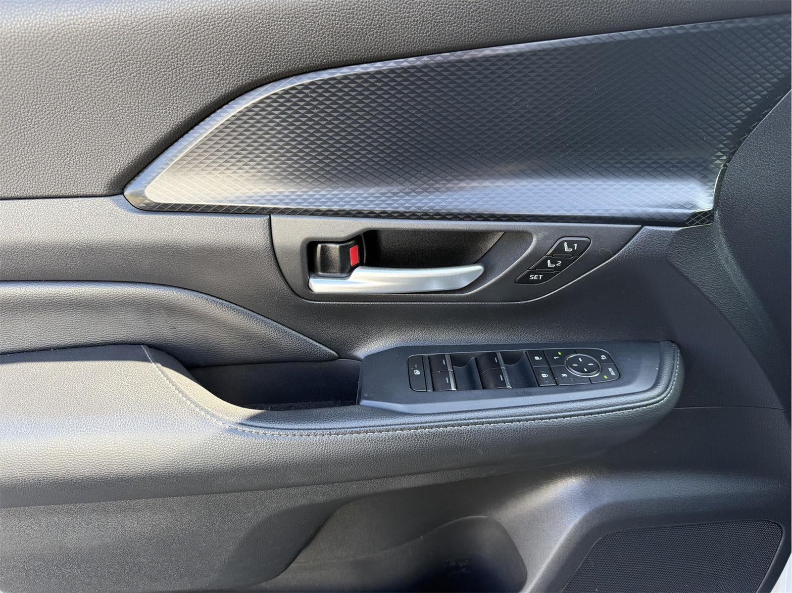 2024 Toyota Grand Highlander Hybrid MAX Platinum