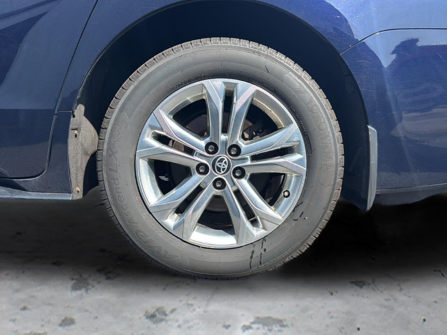 2022 Toyota Sienna Platinum