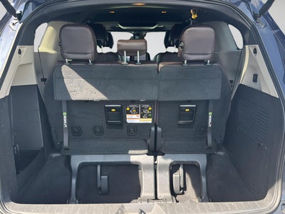 2022 Toyota Sienna Platinum