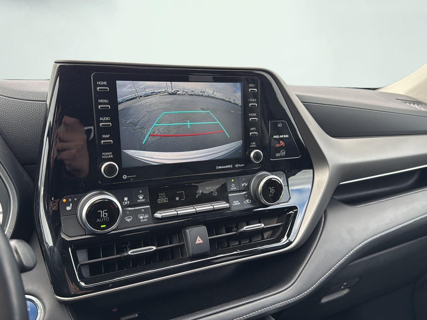 2021 Toyota Highlander Hybrid XLE