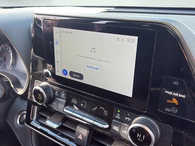 2024 Toyota Highlander LE AWD (Natl)