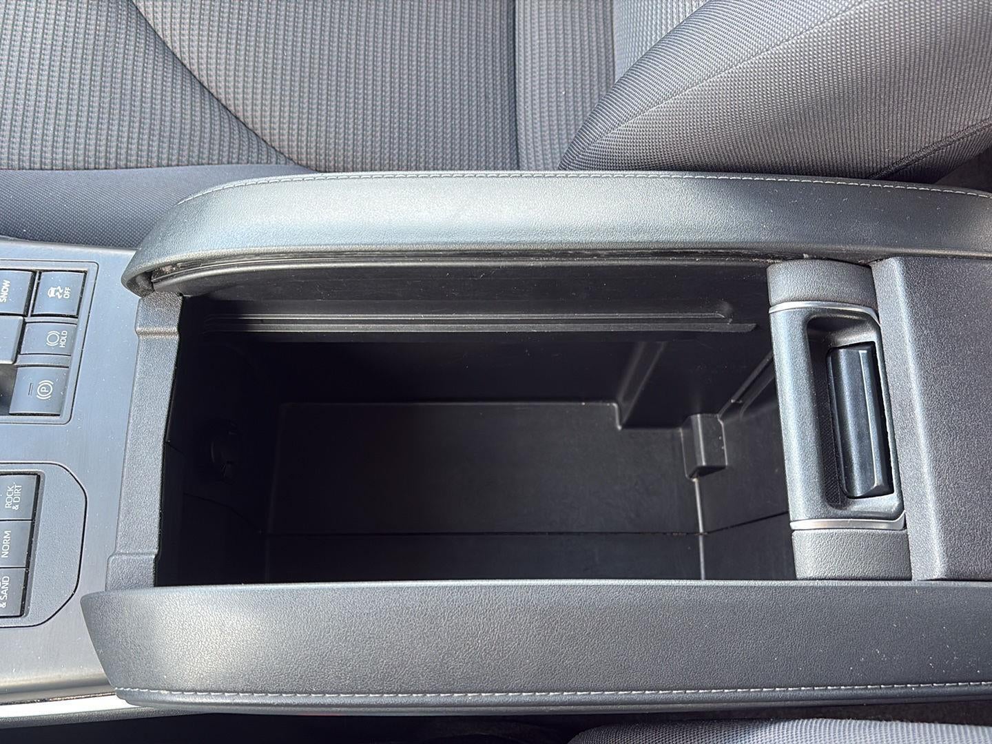 2024 Toyota Highlander LE AWD (Natl)