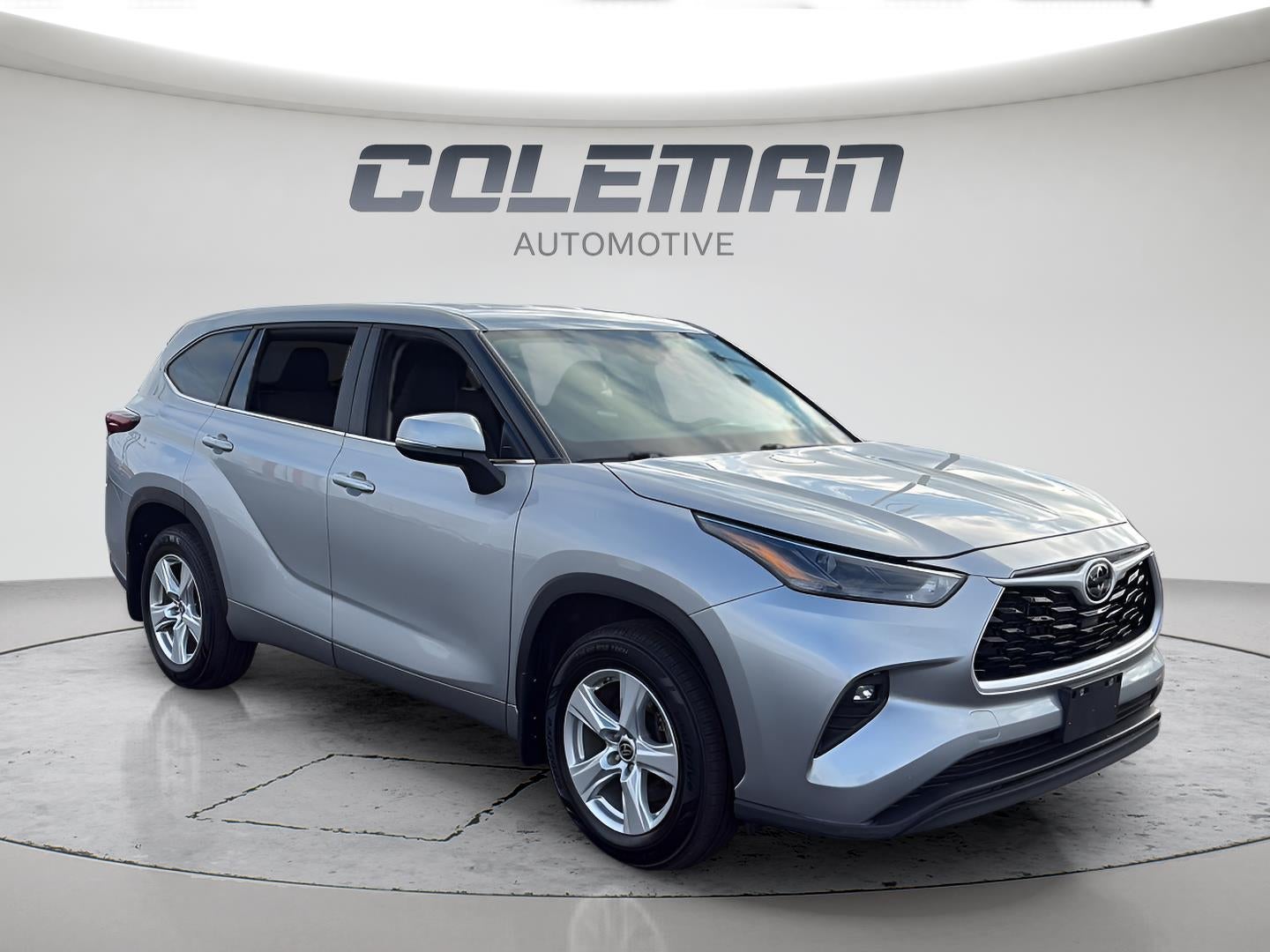 2024 Toyota Highlander LE AWD (Natl)