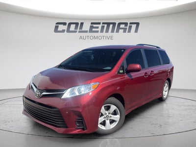 2019 Toyota Sienna LE 8-Passenger