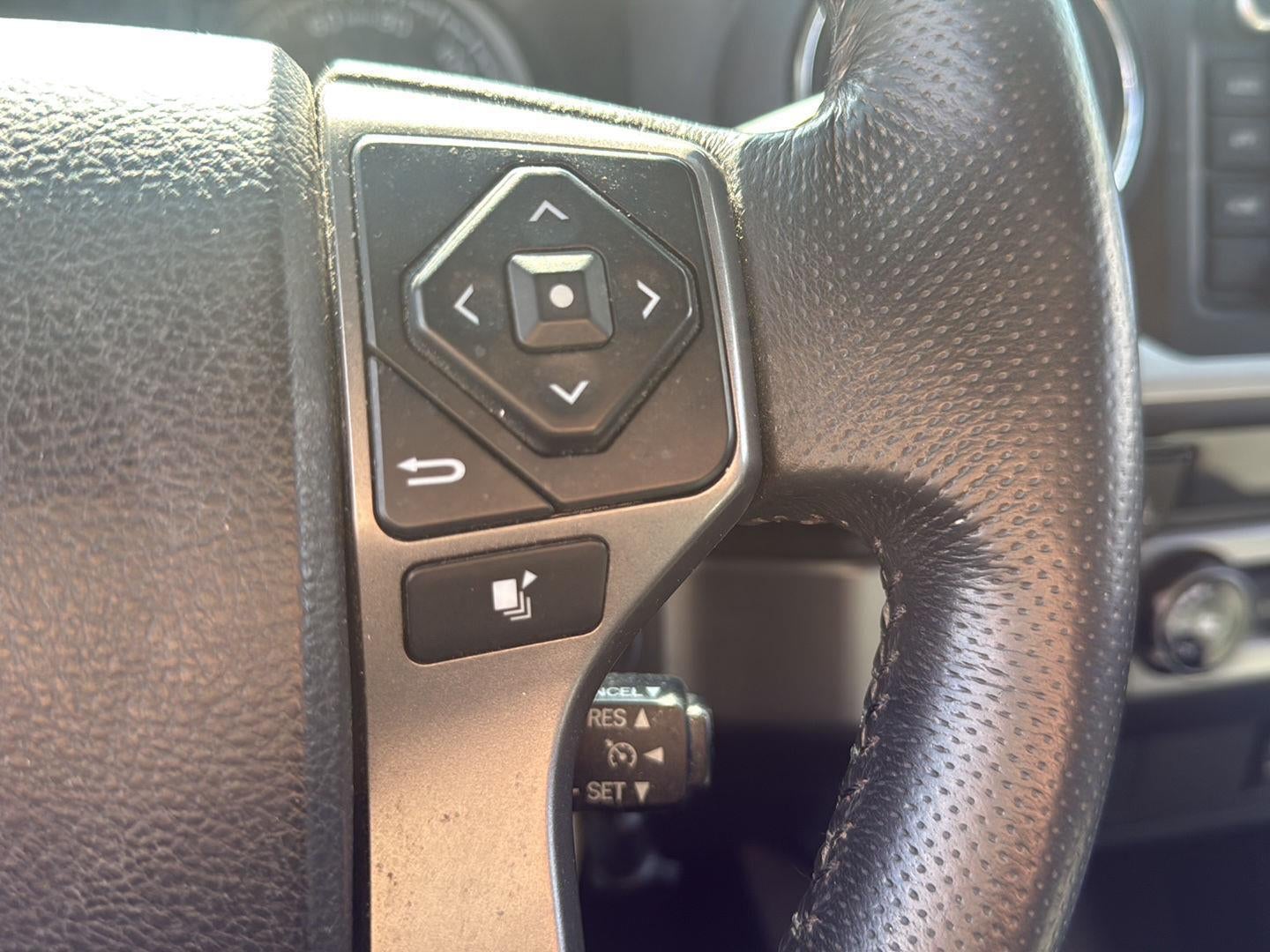 2017 Toyota Tacoma SR5