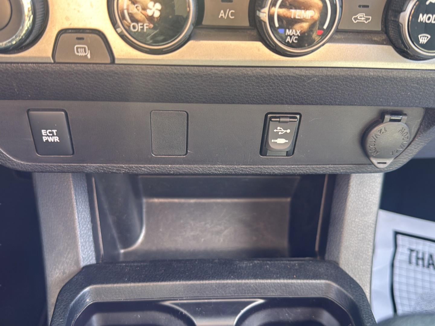 2017 Toyota Tacoma SR5