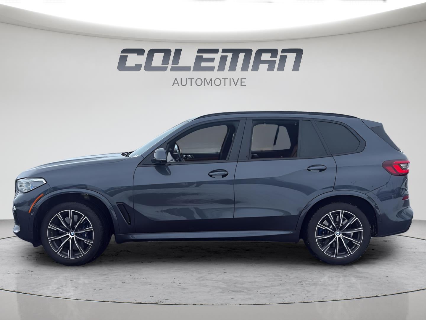 2021 BMW X5 M50i