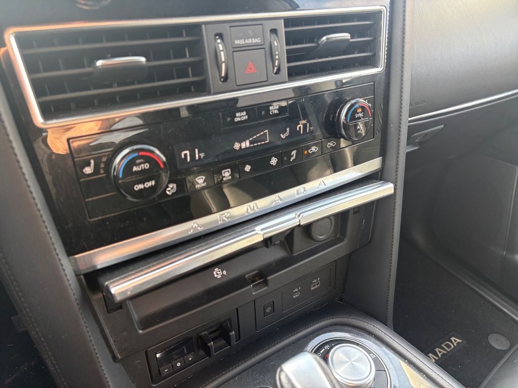 2024 Nissan Armada SV