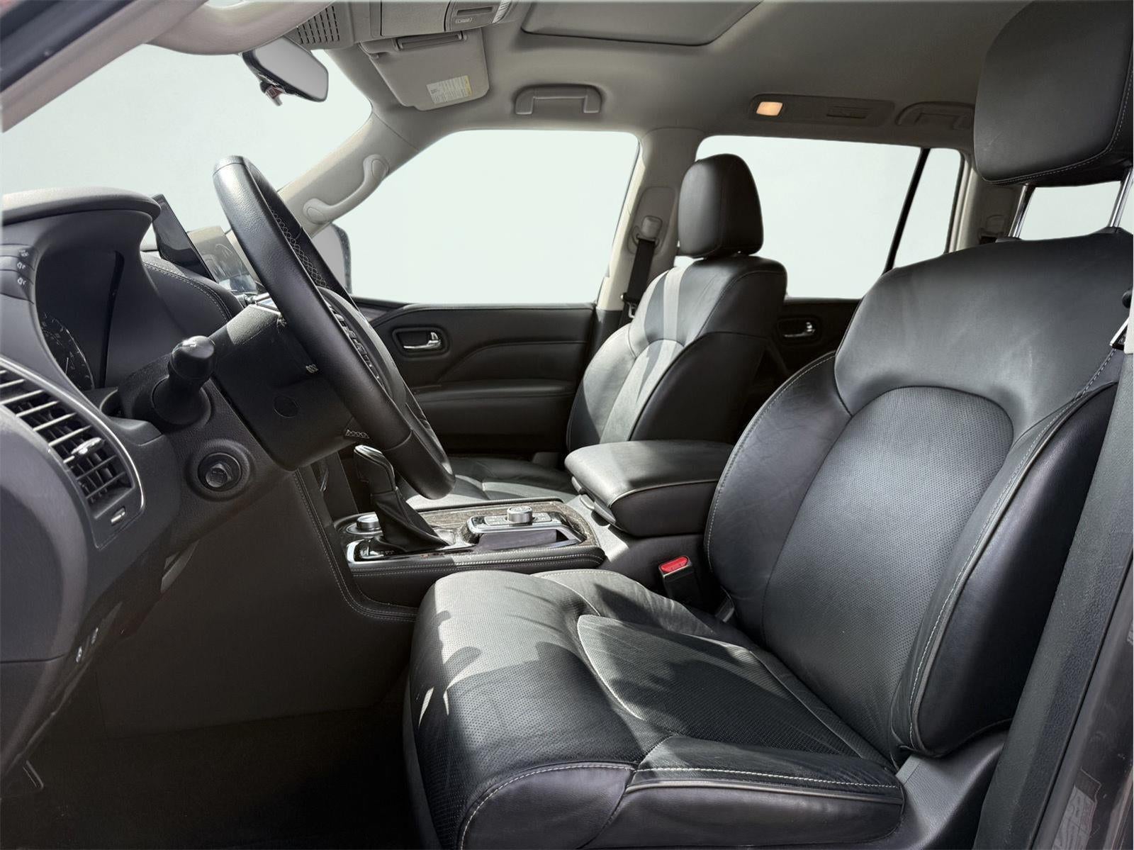 2024 INFINITI QX80 LUXE